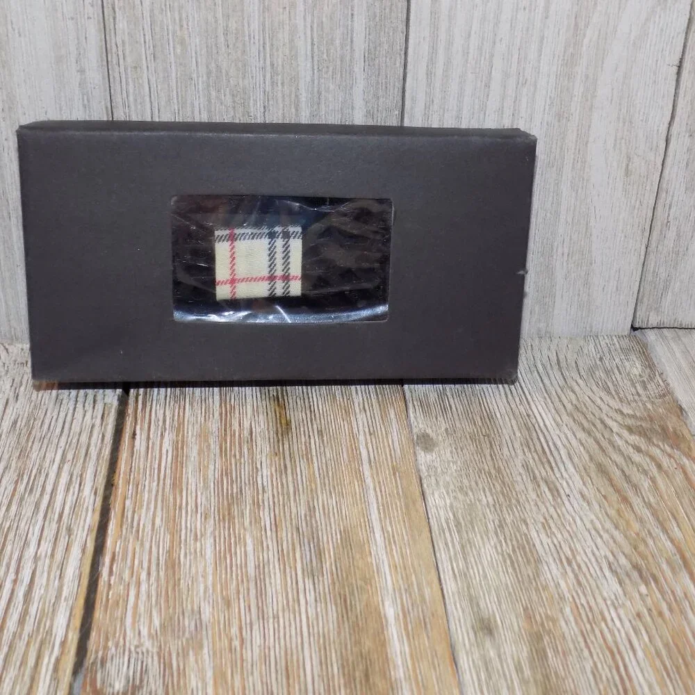 BOW TIE PLASTIC w Box, Costume, Dress Up, New Old Stock, Memories, Gift *